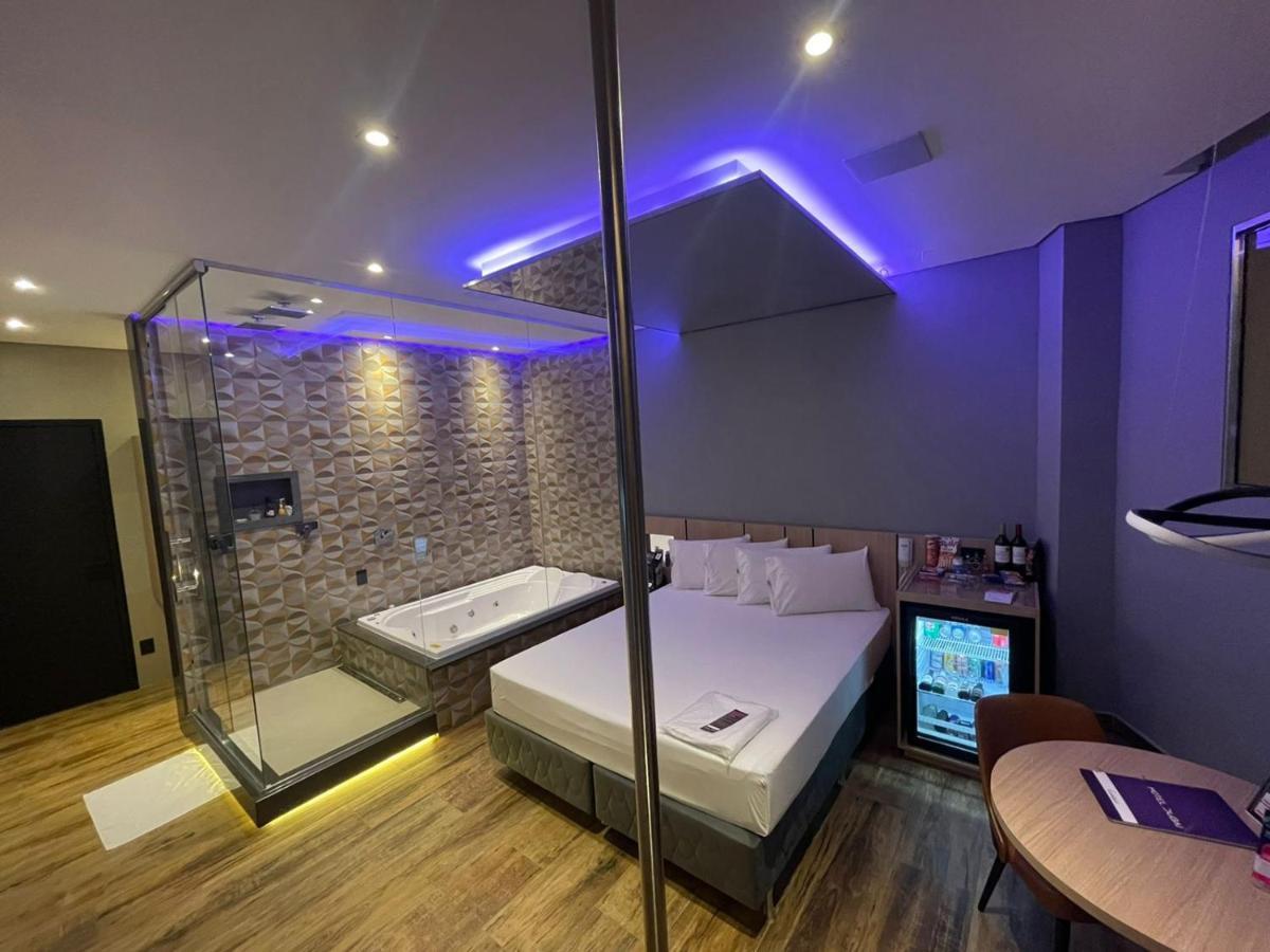 Dubai Bh (adults Only) Love hotel